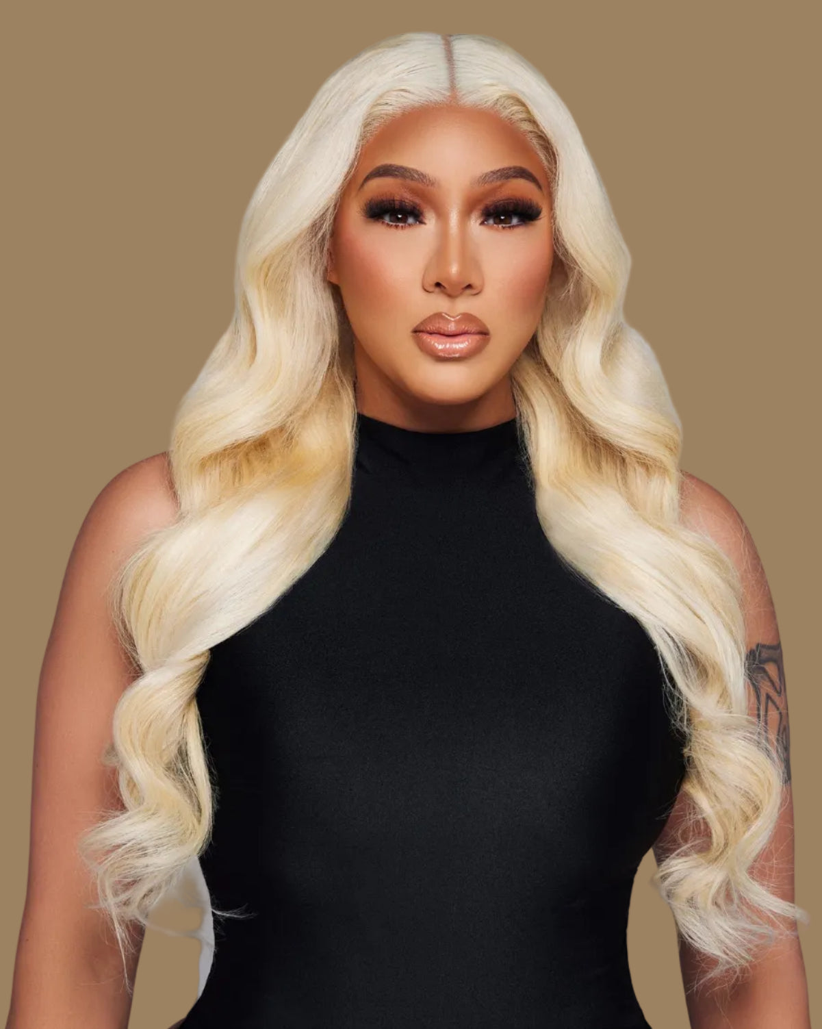 SALE 💞Platinum Blonde Body Wave Wig 22"-30"