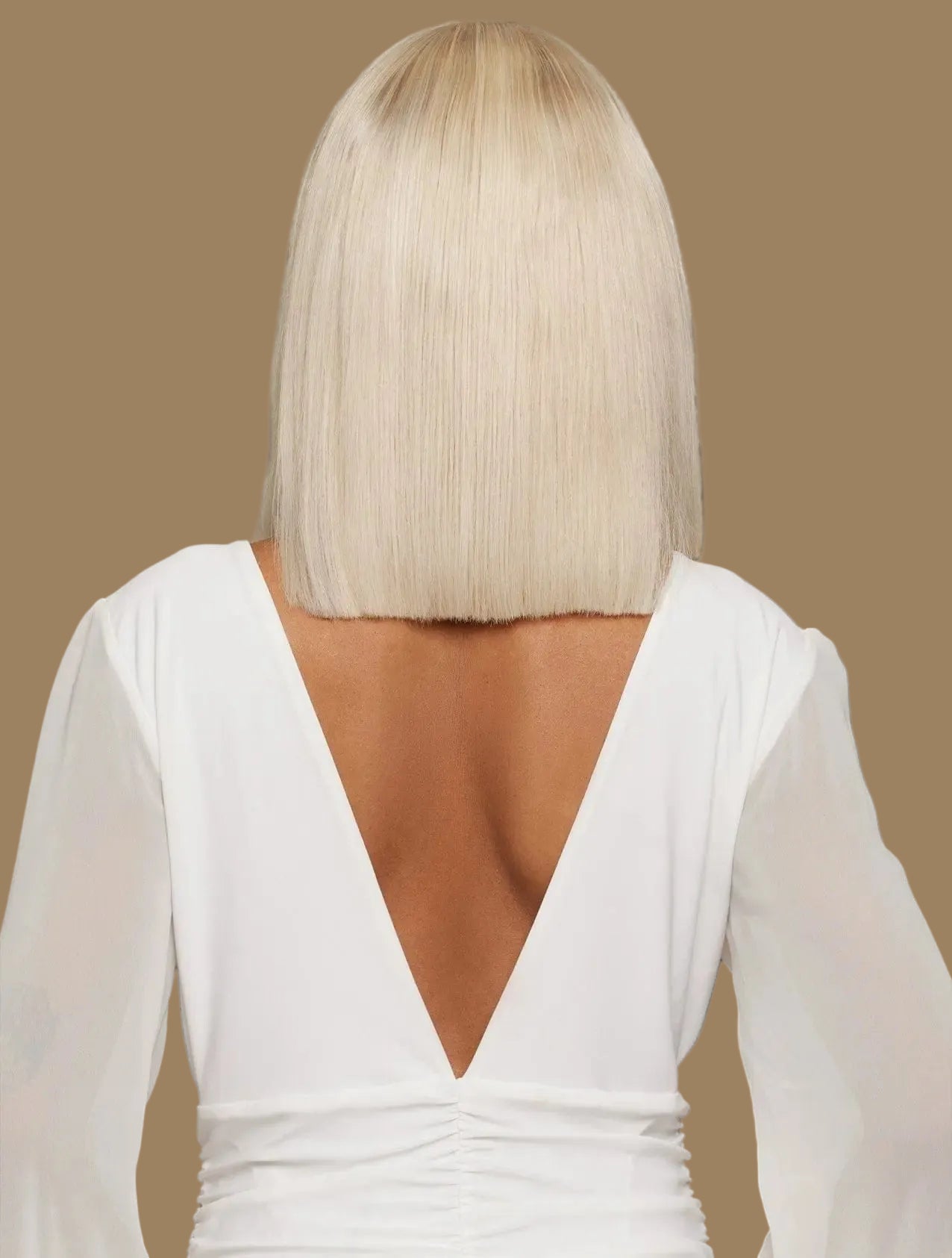 SALE 💞Platinum Blonde Silky Straight Bob Wig 10"